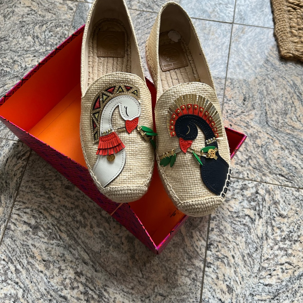 TORY BIRCH ESPADRILLES